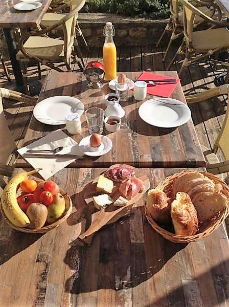 L'Auberge De Montpezat Ngoại thất bức ảnh